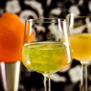 Kirkastettu appelsiinimehu